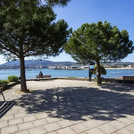 Large And Elegant Flat With Terrace 5 Min To - Welkeys